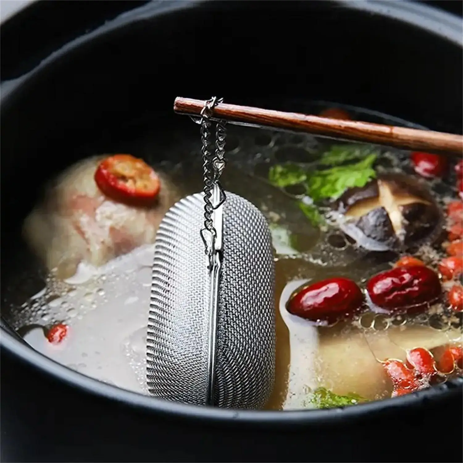 Stainless Steel Cooking Spice Filling Fine Mesh, 1 Piece Durable Floating Spice Influser, Kitchen Seasoning Ball, Cookware Accessories for Home Kitche