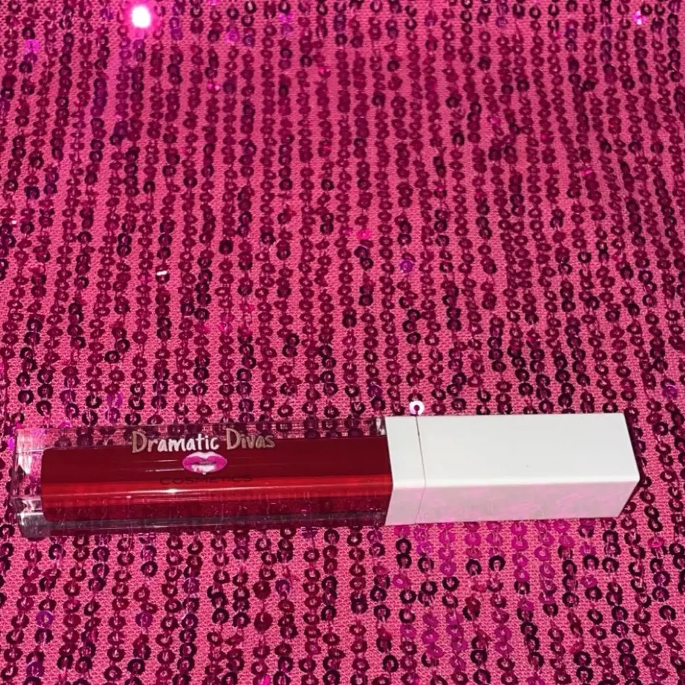 Sexy Red Matte Lipstick - Perfect for Makeup and Cosmetic Look