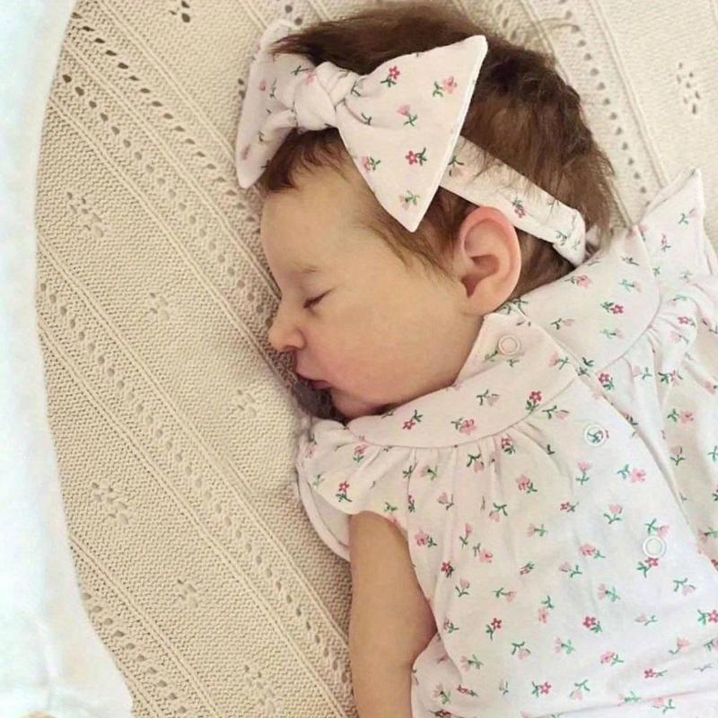 Realistic 50 CM Sleeping Baby Reborn Doll With 3D-Painting Skin And Visible Veins, 20 Inch Alive Soft Vinyl Newborn Baby Lovely Bedtime Toy Birthday Gift For Child (Some Parts Random)