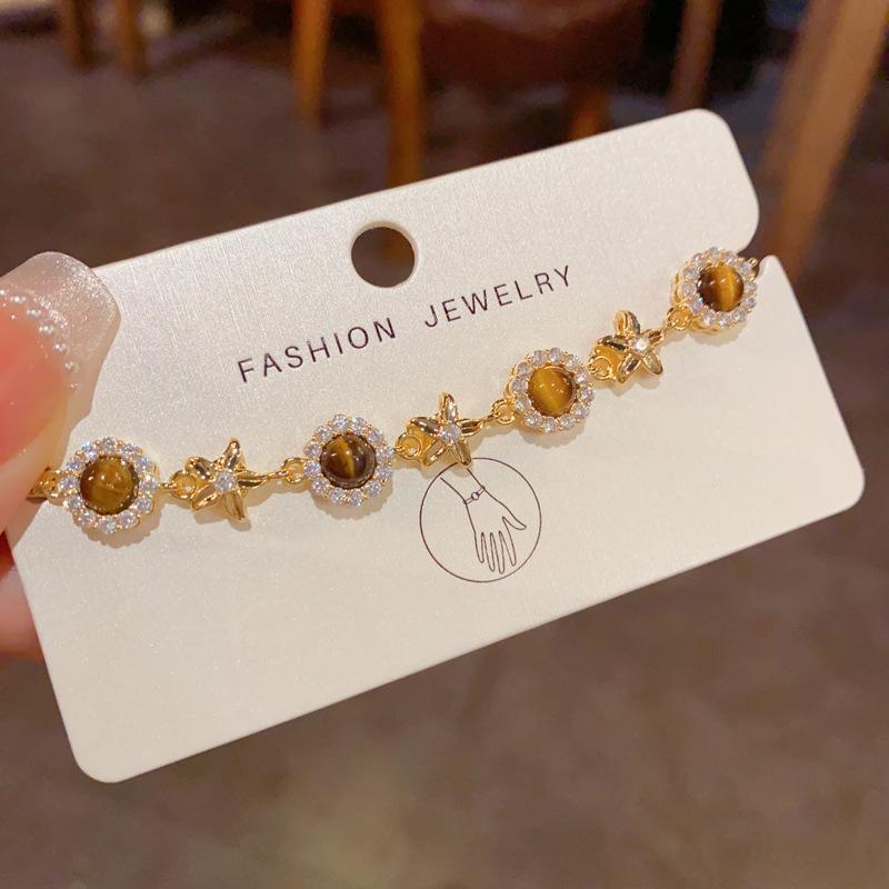 Vintage Zebra Tiger Eye Petal Bracelet for Women, Sparkling Zircon Inlay Luxury Dainty Wristband, Elegant Versatile Clavicle Chain Hand Jewelry Gift