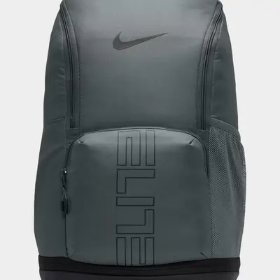 black and rose gold nike backpack Varsity Elite - Gold/Black - Bags Built for ballers who need to carry everything from the court to away games Backpack Nike Varsity Elite (32L)