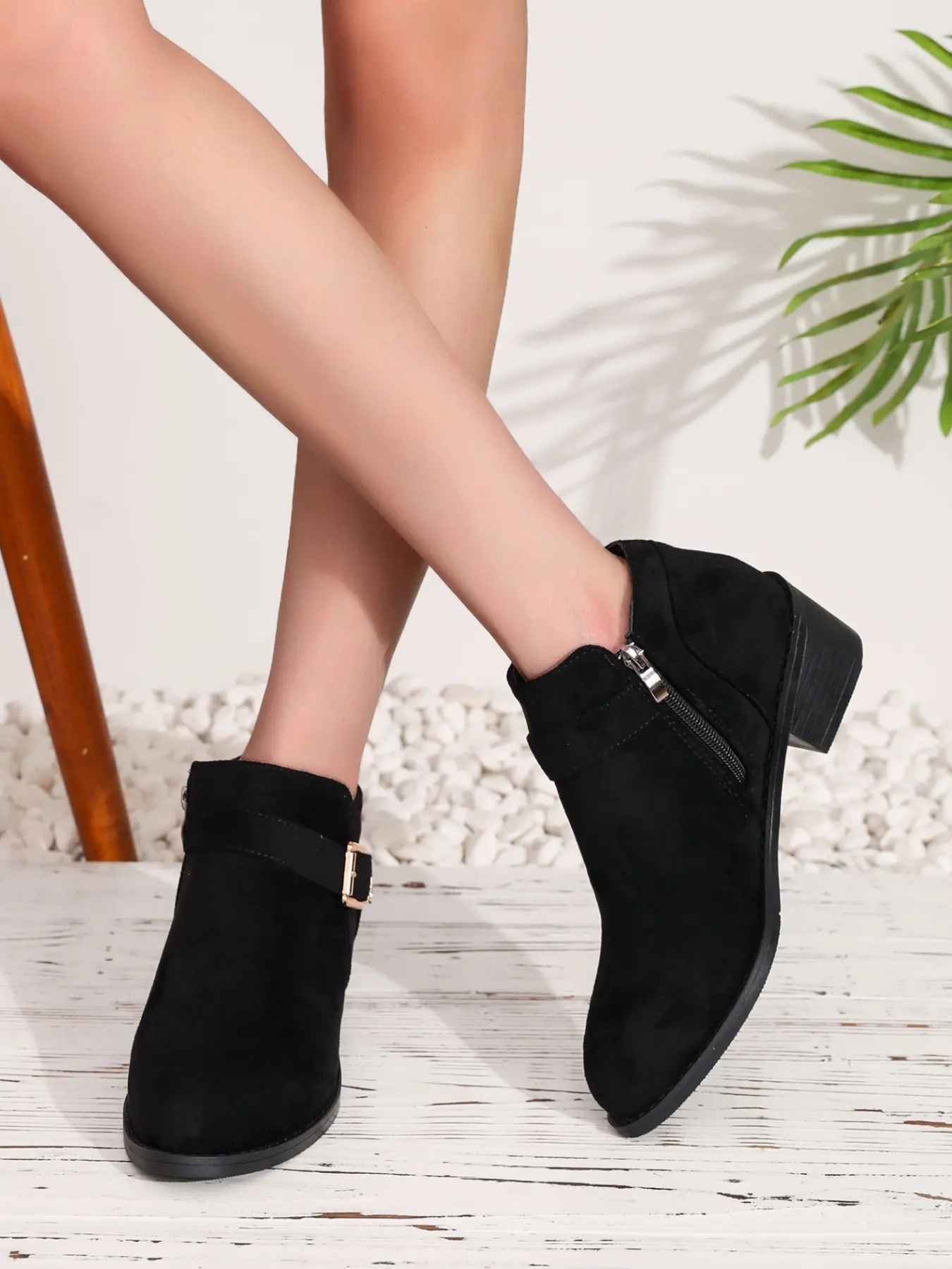 Women's Brown Buckle Decor Western Ankle Boots with Zipper, Cowgirl Boots, Western Style Boots, Gifts for Girlfriend, Casual Comfortable Breathable Thick-heeled Boots for Daily Wear, Female All-match Winter Warm Shoes, Fall Winter Footwear Ankle Booties