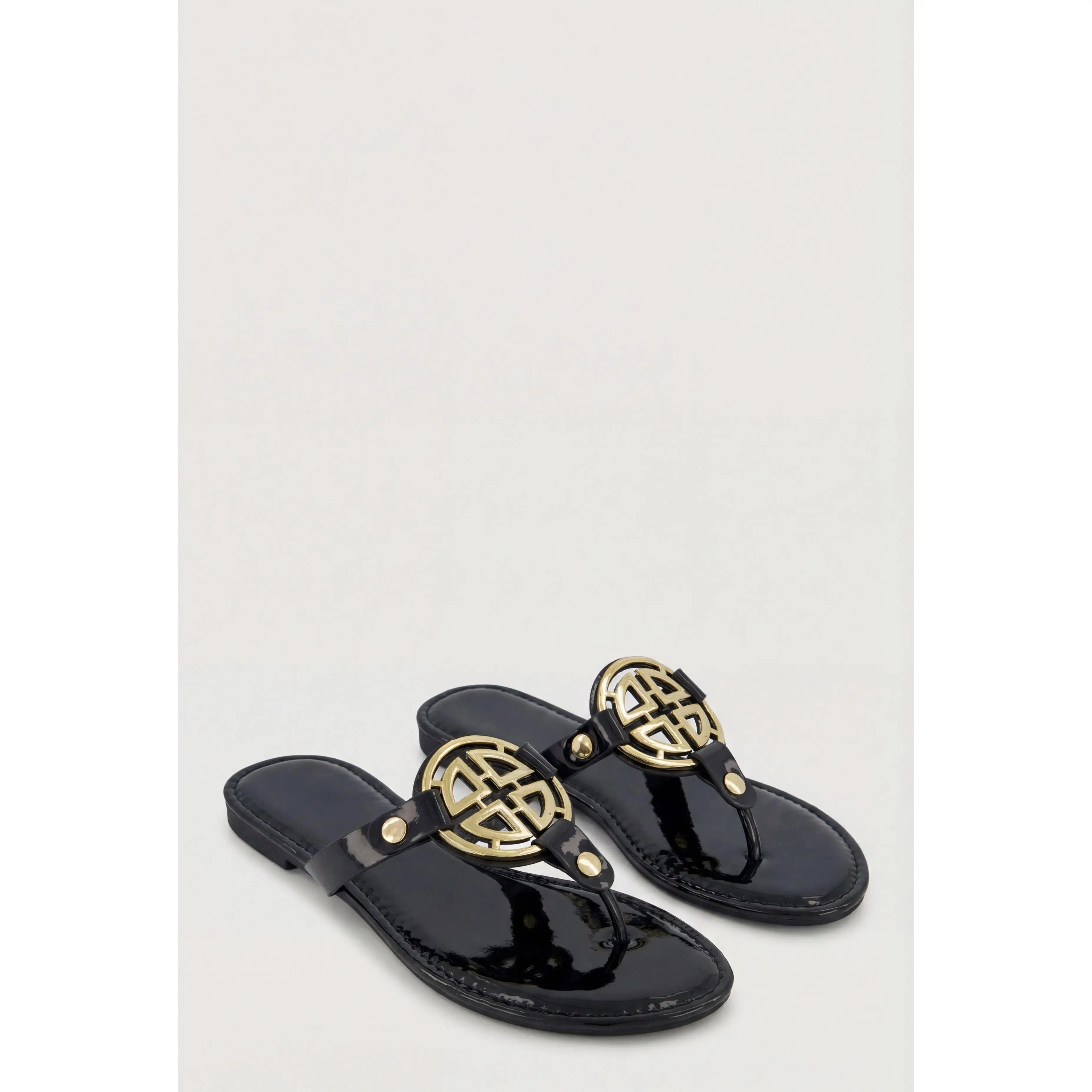 Judith Pendant Thong Sandals