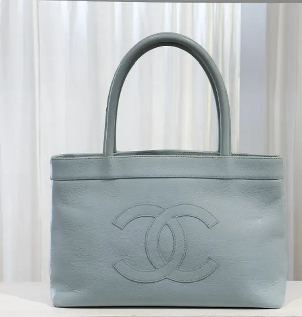 Pre-owned CHANEL lamb skin Tote Bags mint green .Chanel 4000018020362