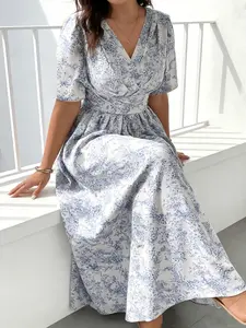 Plus Size Bottom Blue Floral V Neck Dress, Satin Smooth Fabric, Short Sleeve Belted Flared Hem, French Fresh Style, Date Vacation