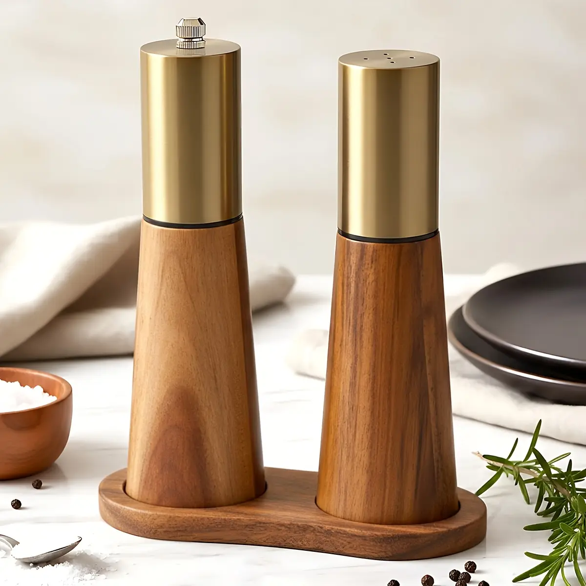 Salt And Pepper Grinder Mill Set with Wood Base, Stainless Steel Manual Salt Shaker And Pepper Mill, Adjustable Thickness, Suitable for Kitchen, Barbecue, Picnic