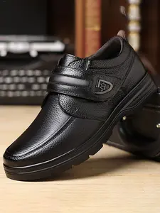 Business Casual Shoes, PU Upper Material, PVC Sole, Solid Pattern, Less Than Ankle Height, All Seasons, Men's Footwear