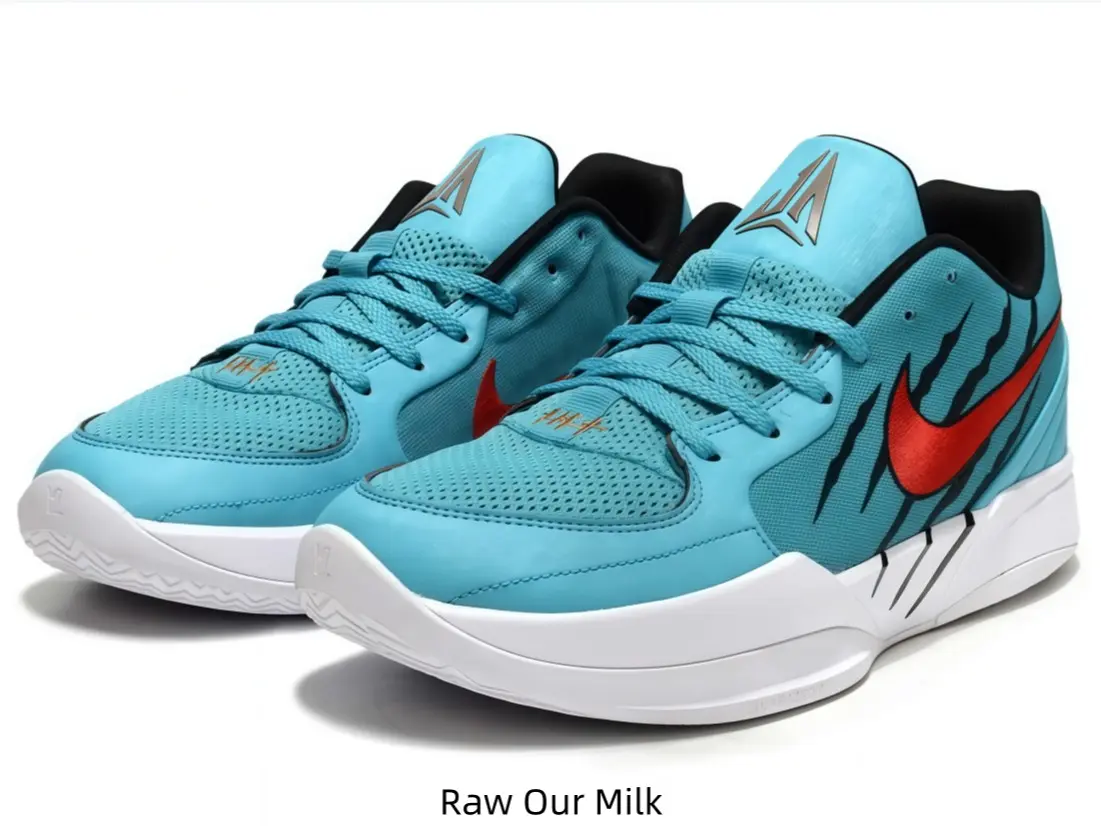 Moderate calibrated midsole firmness of these turquoise athletic shoes reduces foot fatigue on extended outdoor summer jogging trails, sturdy outsole traction prevents accidental slips on damp pavement during daytime fitness workouts.