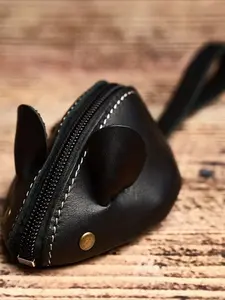 Cute Mouse Full-Grain Leather Coin Purse - Retro Mini Wallet for Men & Women