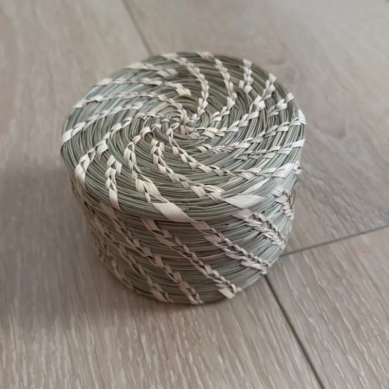 Handmade coaster set - comes with 6 coasters