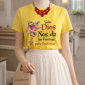 Yellow T-Shirt with "Solo Dios Nos da las Fuerzas para Continuar" Text and Floral Design for Women
