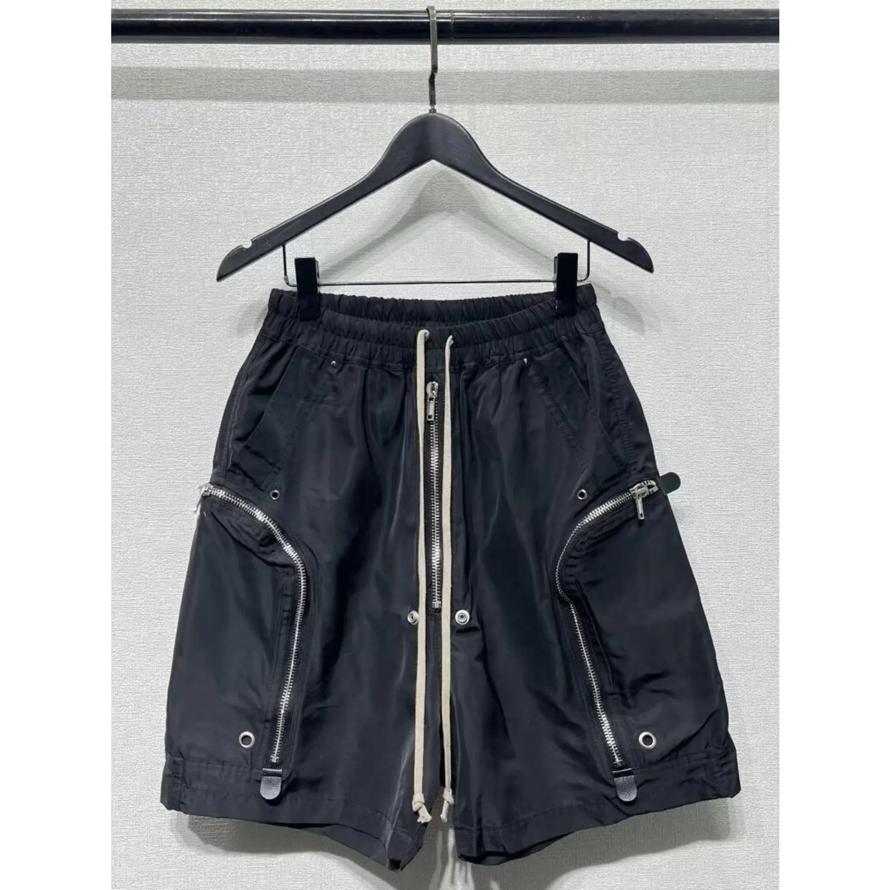 Men's Cargo Five-point Pants/ Capri Shorts/ Shorts in Summer, Dark Series RO Style, Large Pockets, Multi-zipper Design, Regular Rise