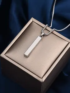 Fashionable, minimalist, shiny geometric cylindrical pendant necklace. With a unique punk style, it is suitable for couples to wear and can be used as a jewelry accessory for daily and formal occasions.