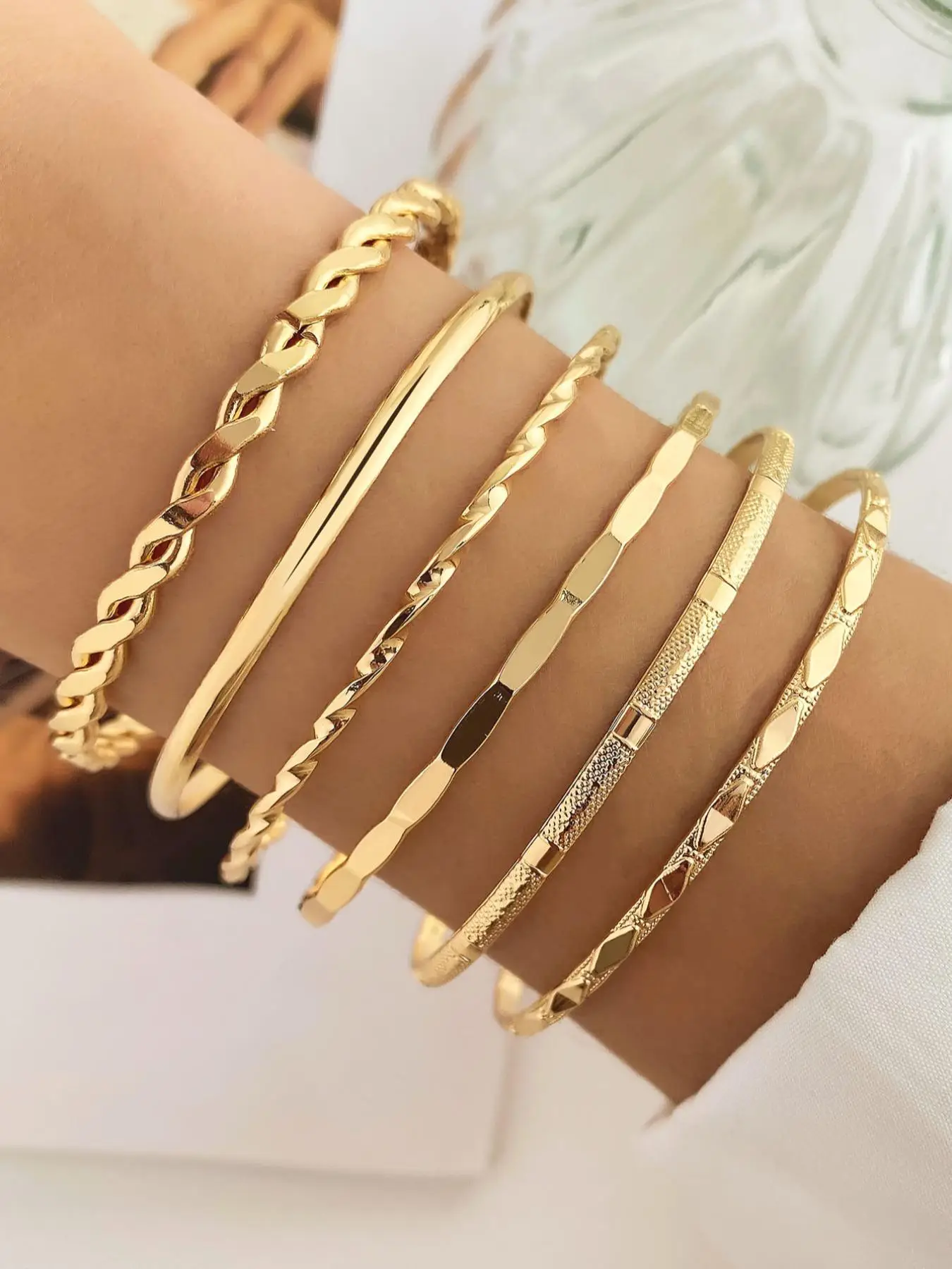 Women's 6pcs Plain Elegant Twist Alloy Bangle, Casual All-match Jewelry for Girls Gift, Simple Classic Fashion Accessories for Daily Wear