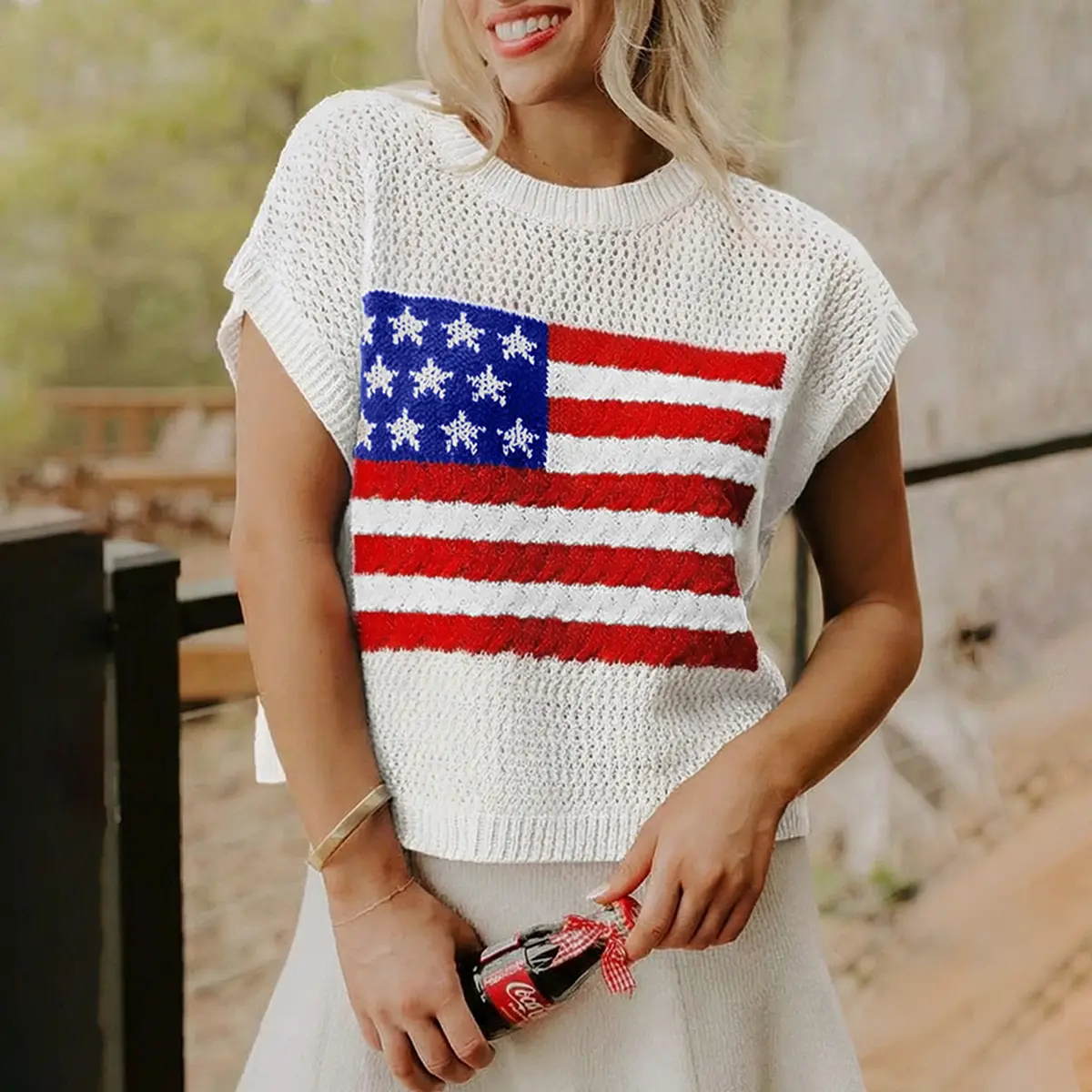 MULLVEIG Women's USA Flag Graphic Short-Sleeve Knitwear Top, Comfortable Fashion Everyday Patriotic 4th of July Independence Day Casual Blouse, Shortsleeve, Style, Round Neck, Patriotic Theme Blouses & Shirts