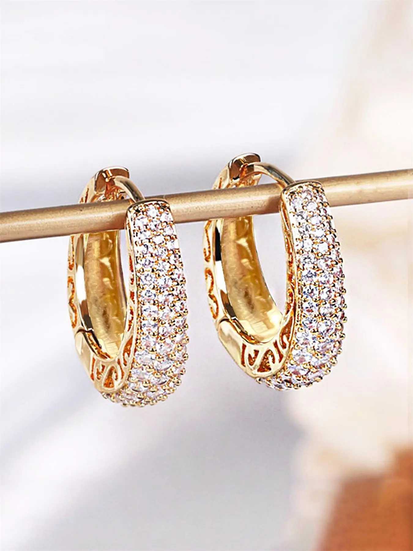 Women's Elegant Rhinestone Decor Hoop Earrings, 1 Pair Exquisite Trendy Hoop Earrings, Chic Gorgeous Jewelry As Gift for Girlfriend for Party Decor