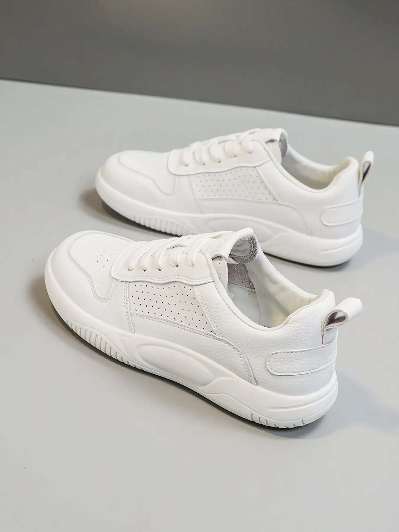 Women's Casual Sports Shoes, Skateboarding Sneakers, Road Running Shoes, Platform Running Shoes, Thick Sole Height Increase, Breathable Mesh, Party Shoes