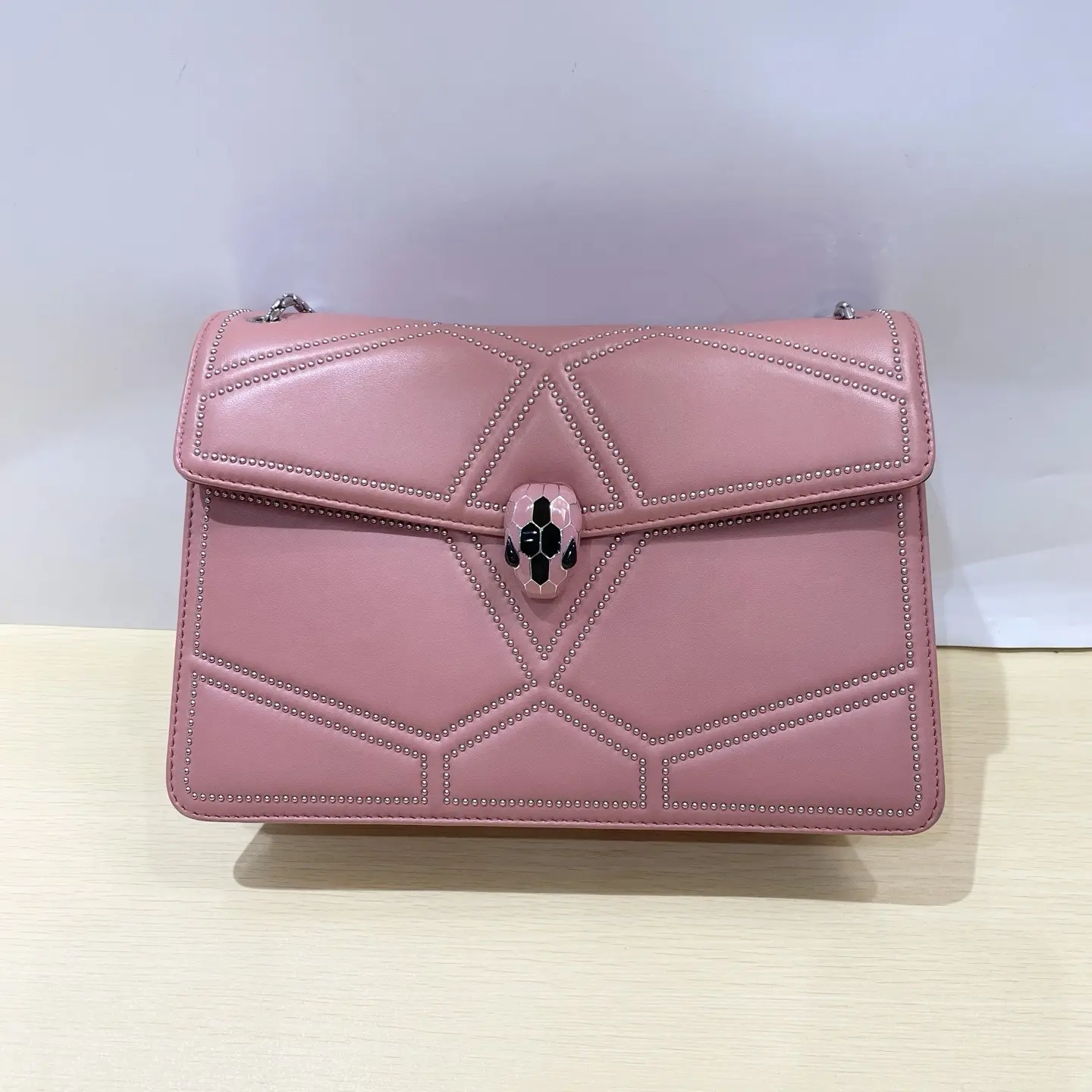 Pre-owned Bvlgari Limited Edition Medium Serpenti Studded Coral Pink Crossbody Chain Bag (2502837), Crossbody Bags
