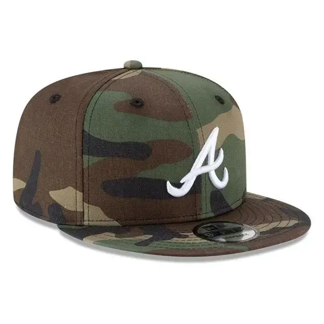 Atlanta Braves Woodland Camo Basic New Era 9FIFTY Snapback Hat- Camo