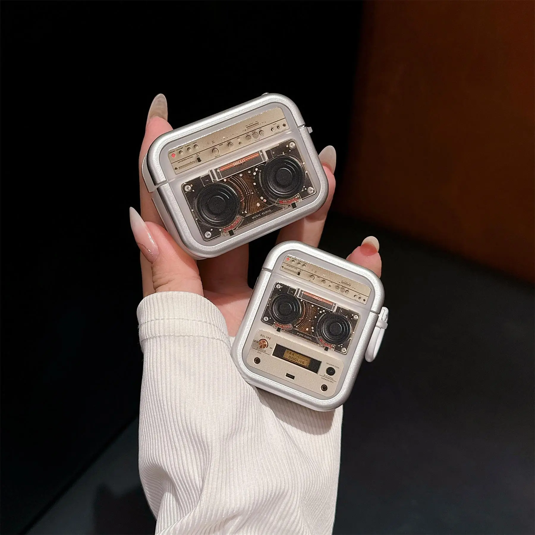 Vintage Player Pattern earphone Case with Mountaineering Buckle, 1 Count TPU Anti-drop & Shockproof Earphone Case, Earphone Protective Cover for AirPo