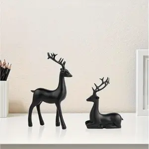 2-Piece Nordic Home Deer Ornament Set, Christmas Resin Craft for Entryway TV Cabinet Bedroom Table Gift (17x9x4/11.6x8x4cm)