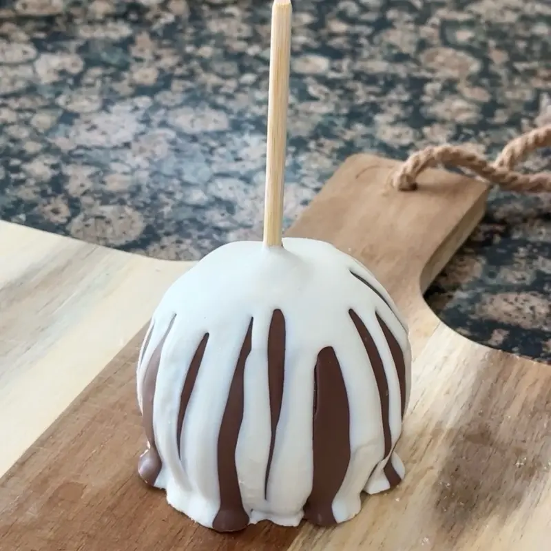 Mudslide Caramel Apple