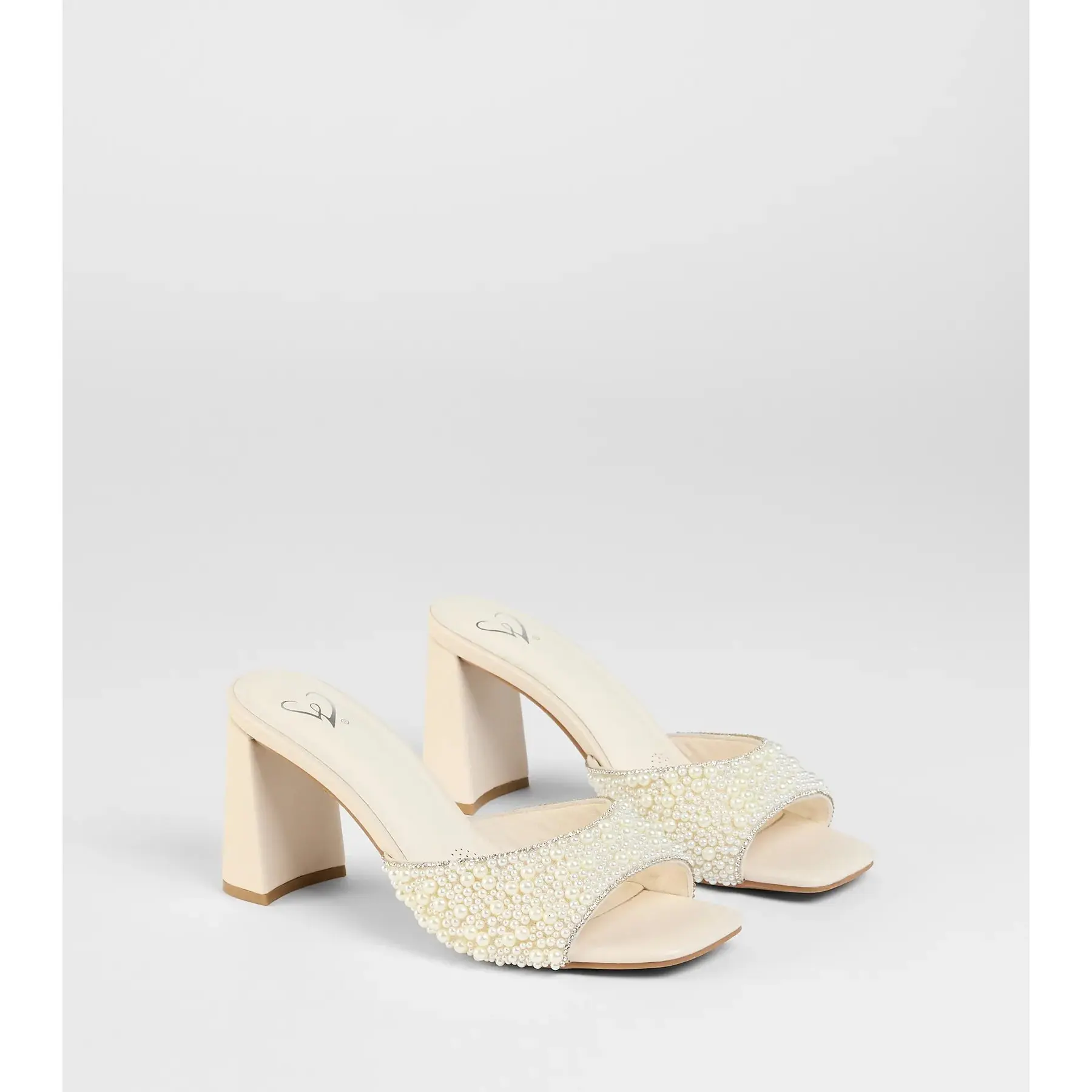 Classy And Cute Faux Pearl Block Heels