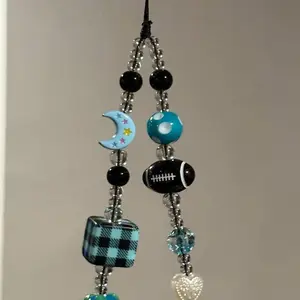Dark Night Rose Gothic Red Velvet Rose Beaded Mobile Phone Chain Fashion Niche Keychain Bag Pendant Mobile Phone Beaded Chain
