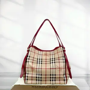 Pre-owned BURBERRY Leather Shoulder Bags 7.8'' R2309 Shoulder Bag C9206630154 0116 T1 Qiqi