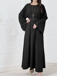 Elegant Monochrome High-End Belted Women's Arabic Abaya Long Sleeve Dress Fashionable and Stylish Perfect for Special Occasions