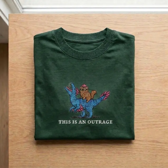 Princess Donut T-Shirt | Sweatshirt GILDAN, Dungeon Crawler Carl Crewneck, Mongo Cat Tee, Fantasy Book Reader Gift, Geeky Cat Lover Bookish