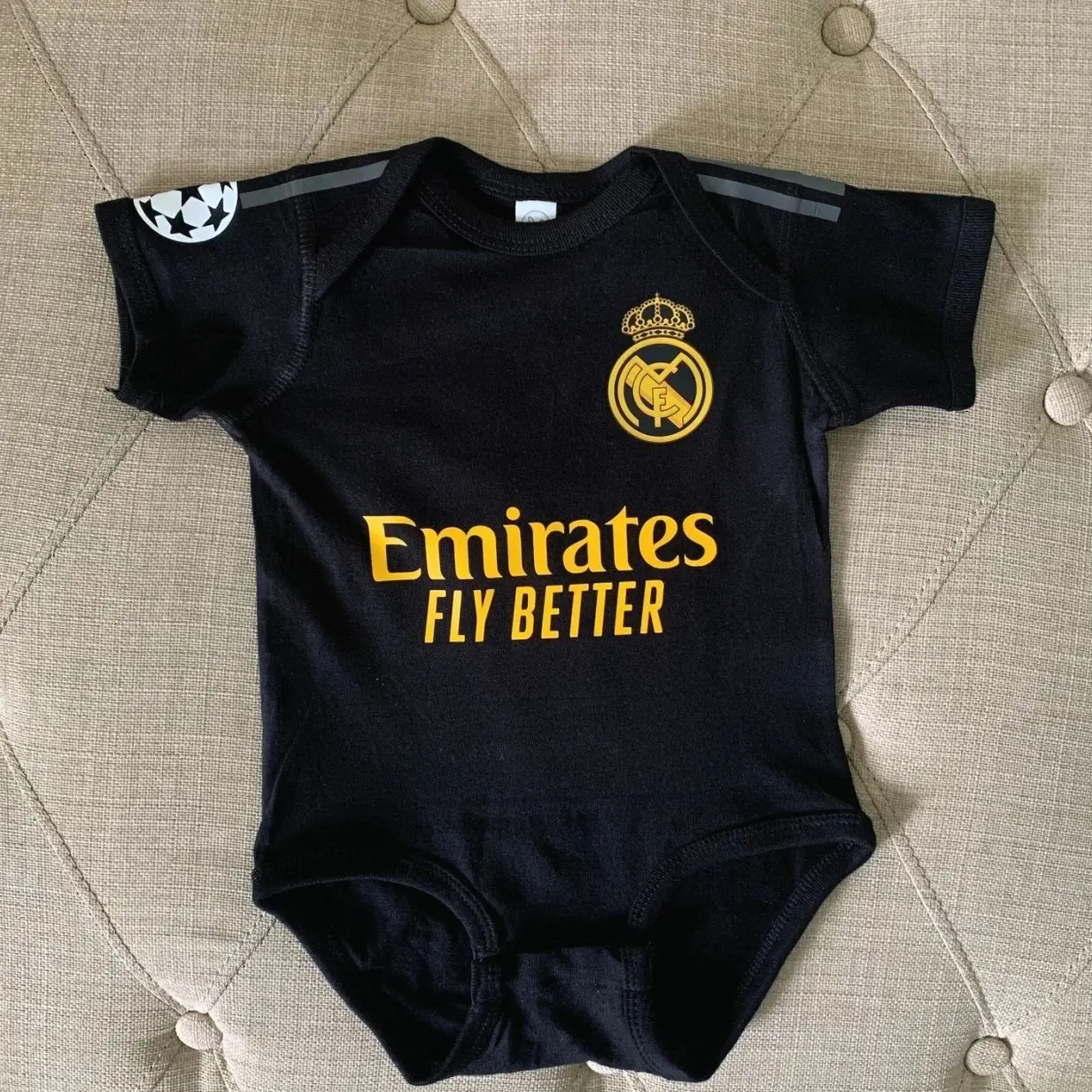 Baby Soccer Jersey Bodysuit, White Football Club Inspired Infant Outfit, Short Sleeve Cotton Romper for Newborn & Toddler 1J0