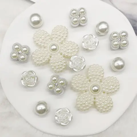 14PCS ABS Resin White Big Flower Shoe Charms, Cute Shoe Decorations, Shoe Charm Set, Rhinestone Shoes Decorations, Removable Faux Bead Decorative Shoe Accessories, DIY Rose Shoe Clips Fit Women Sandals Slippers, Birthday Party Gifts