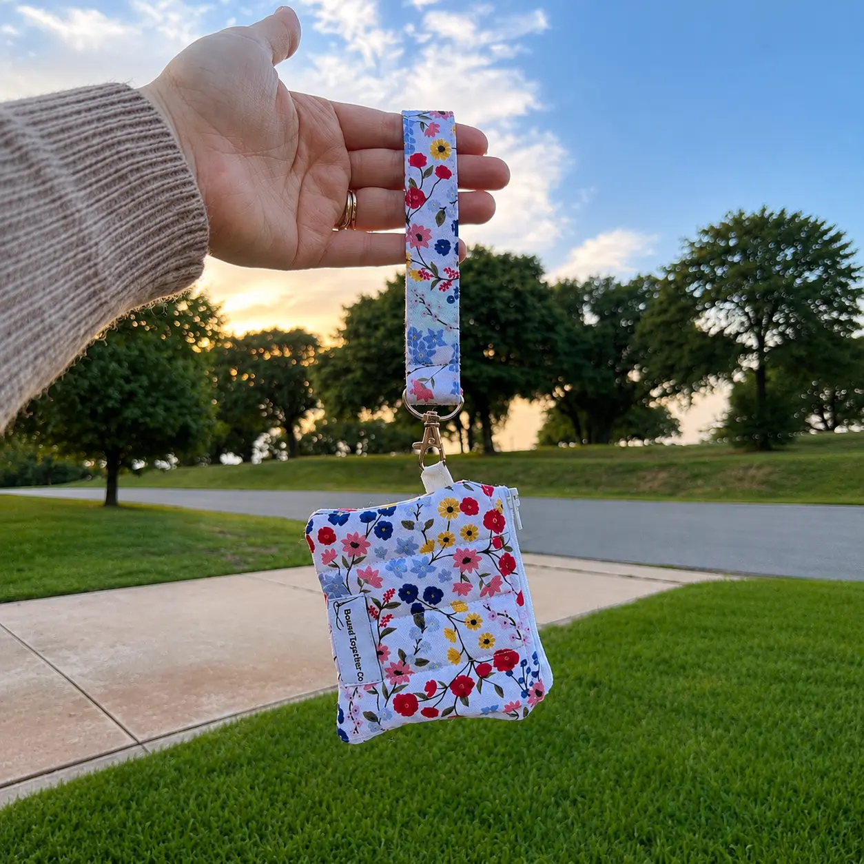 Wildflower Wristlet and Keychain Wallet
