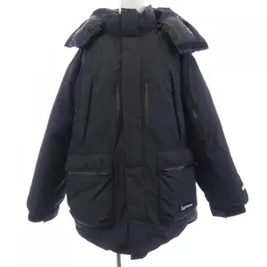 Pre-owned Supreme Nylon Small Leather Goods GORE TEX Down Jacket