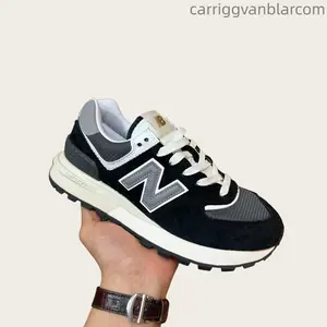 Black Grid Series - Warmth-Resistant Fabric Leather Shock Absorbing and Wear-resistant Breathable Low-top Running Shoes - For Both Men and Women