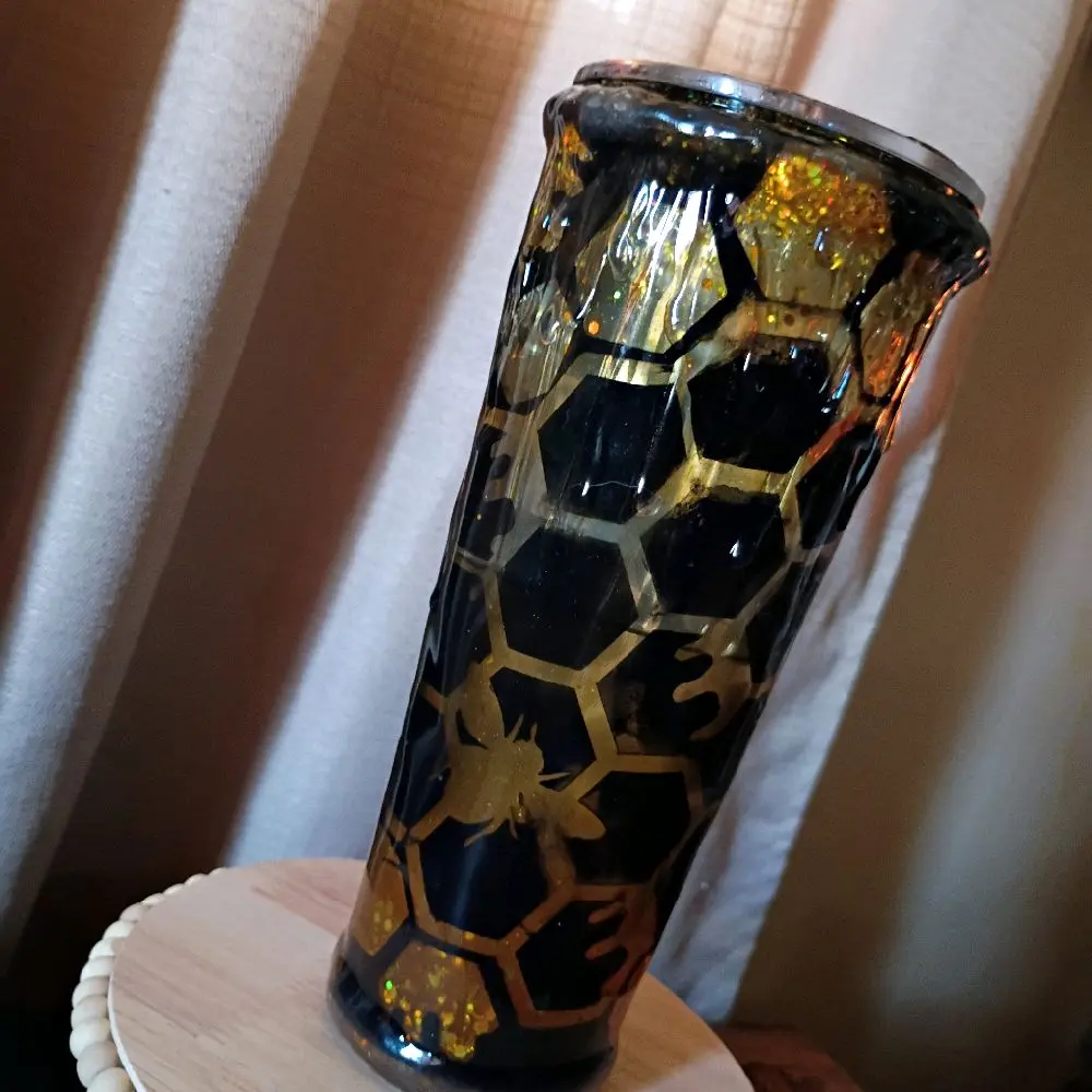 Peekaboo Snow Globe Tumbler with Honey Drip Effect - Unique Design, Reusable Drinkware