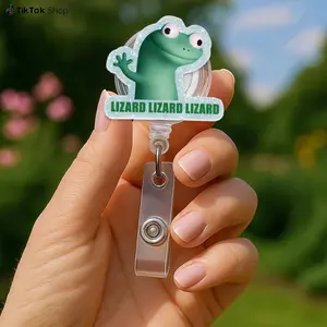 Lizard Badge Reel – Funny Gecko ID Holder, Trendy Nurse Name Badge, Aesthetic Hospital Clip, Cute Reptile Gift for Coworkers