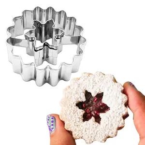 1pc Snowflake Sandwich Jam Cookie Cutter, Christmas Wavy & Ruffled Design, 3D Filled Baking Mold, for Baking Cookies, Kitchen & Home Use, Winter Holiday, Christmas, Valentine'S Day, Earth Day