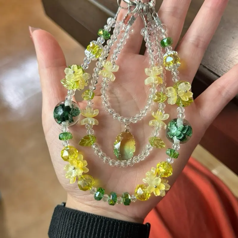 TT Live Claim Sparkly Beaded Handmade Keychain - Stylish Costume Jewelry Charm, Ideal for Anniversary, Birthday, Casual Fashion Accessory