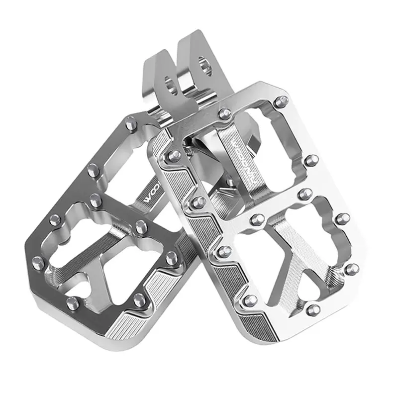 Dirt Bike Foot Pegs for Ebike Surron Light Bee X S, Color Prickly Peg,Motorcycle Aluminum Alloy Pedal for Segway X160 X260/Talaria X3 X4/E Ride PRO SS,Silver Body with Silver Spikes