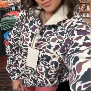 Stylish Cozy Half Zip-Up Camo Print Sweatshirt for Casual Daily Wear