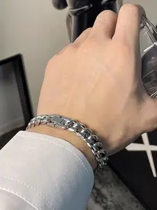 Titanium Steel Men's Cuban Link Bracelet, Trendy Thick Chain Punk Accessory, Style Buckle Design