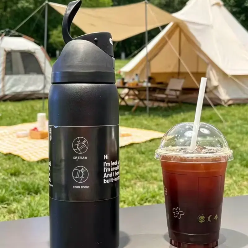 Owala 32 oz water bottle