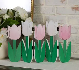 Wooden Tulip 5-Section Decorative Screen by Valerie