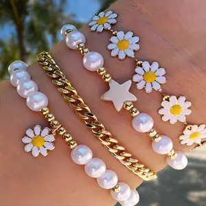 4/5/8 Pcs Vintage Daisy Flower Pendant Faux Pearl Bracelet Set Women Bohemian Beaded Enamel Star Stackable Hand String Jewelry Trendy Accessories
