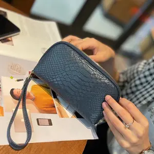 1pc Zipper Wristlet Bag, Embossed Texture Handheld Pouch For Women, Mini Wallet Purse With Strap For Phone Cards, Daily Use Small Clutch