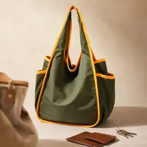 Foldable eco-friendly shopping bag, portable minimalist tote bag, large capacity grocery bag, reusable sustainable bag, recyclable shopping bag, foldable shopping bag (green)