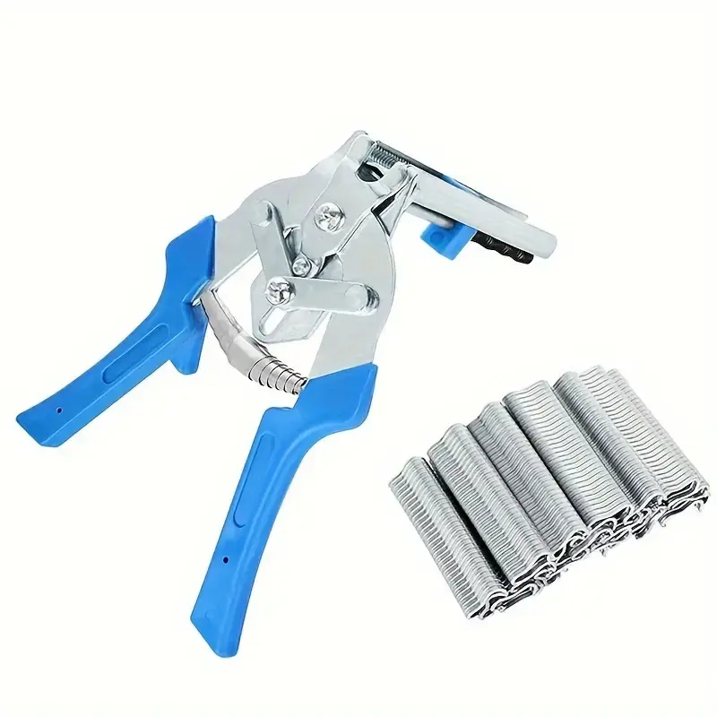 Heavy-Duty Carbon Steel Pigsty Clamp Set with M-Type Nail Gun, Multi-Purpose Animal Cage Tool Kit, Includes 600 Clips for Fencing, Upholstery, Wire Cage Installaion & Wire Installations, Hardware