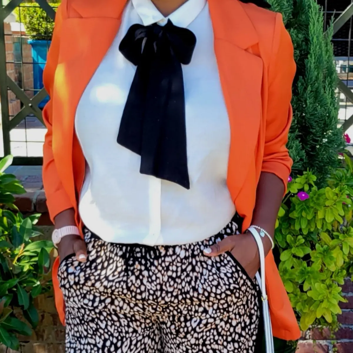 This long sleeve, bright orange blazer is a must have.   The fabric is non-stretch,   High quality material, comfortable against your skin, easy statement piece.